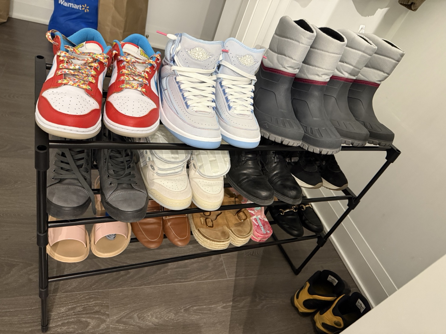 Black 3-Tier Shoe Rack - photo 2