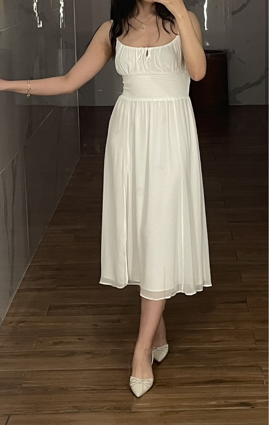 size S Aritzia midi dress