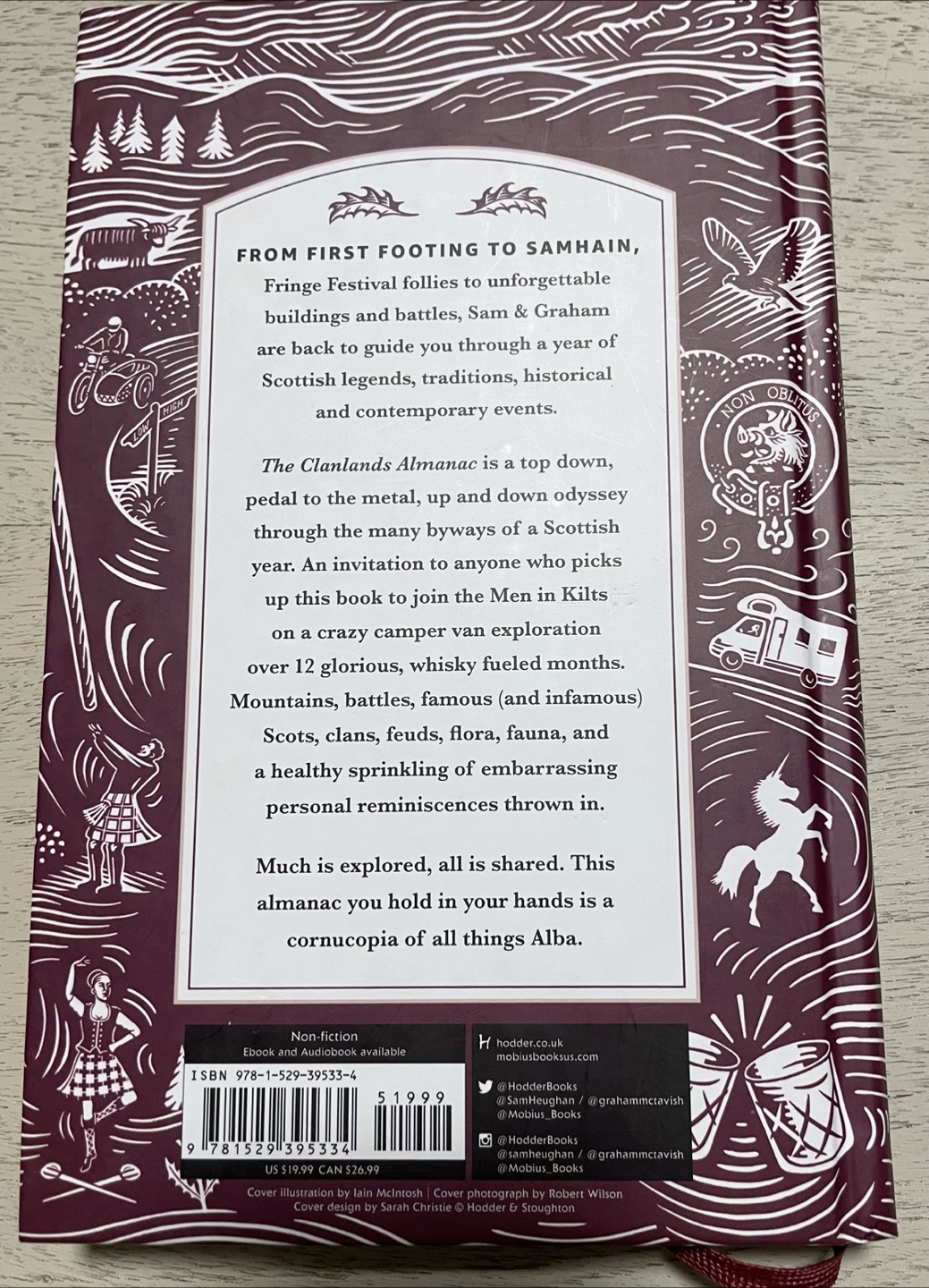 The Clanlands Almanac by Sam Heughan & Graham McTavish - photo 2