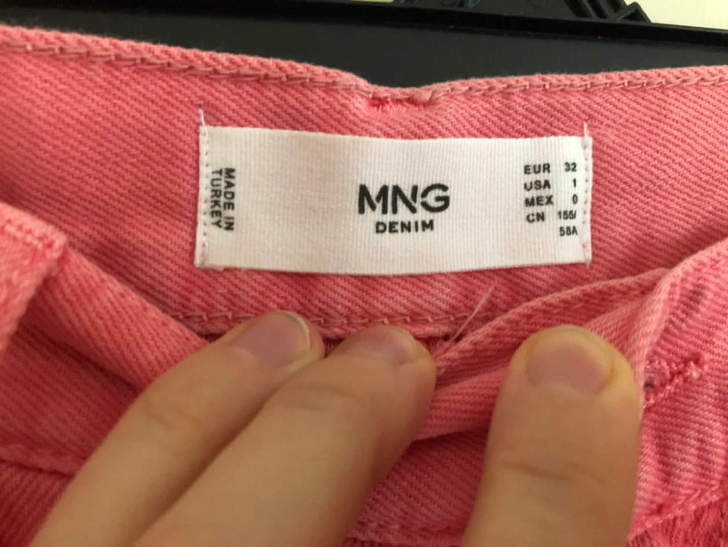 Mango Pink Denim Shorts - Size 32 image indicator(7)