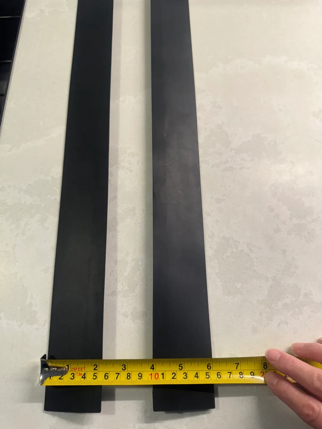 Black Silicone Stove Gap Cover (21 inch) image indicator(4)