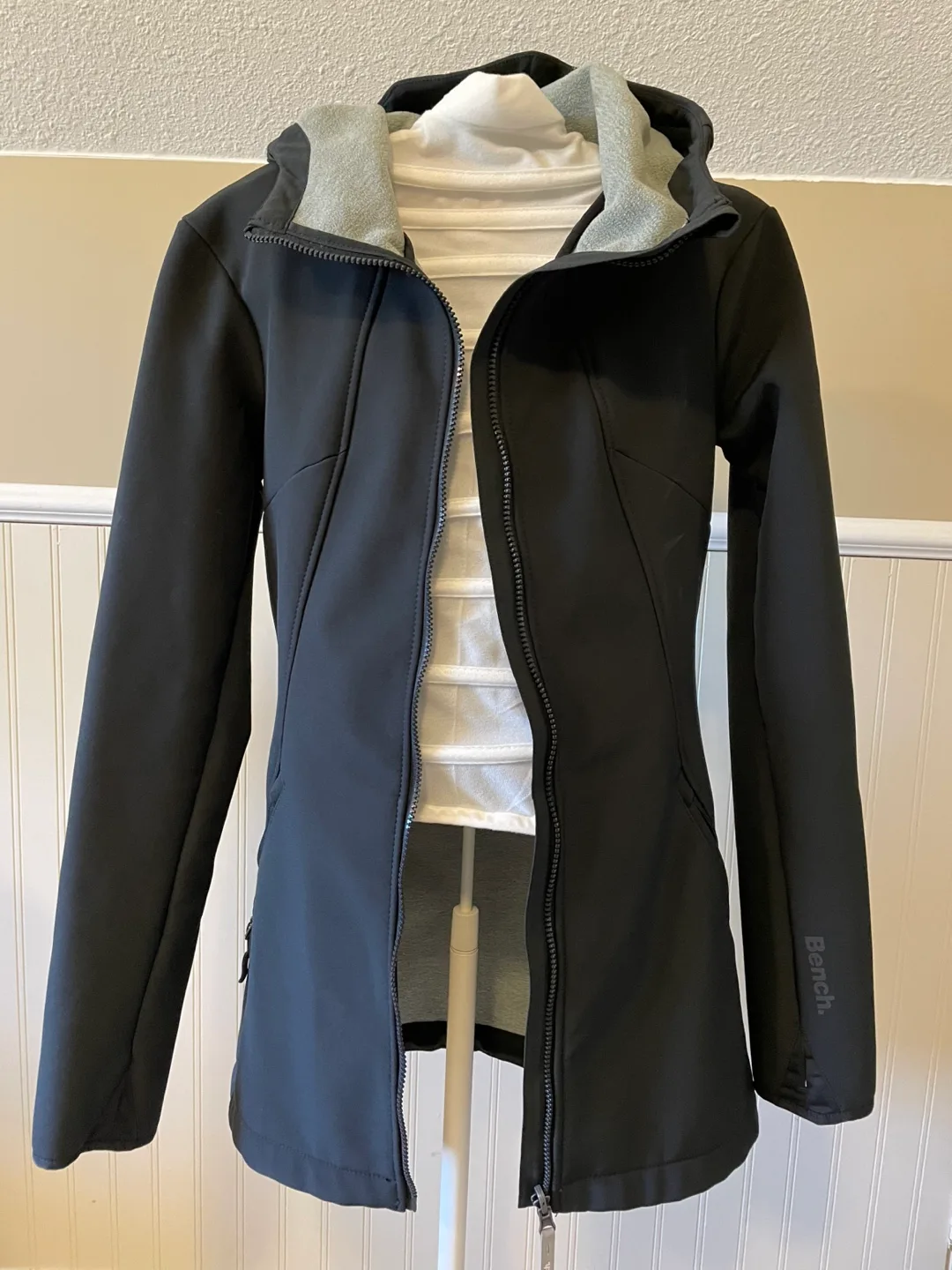 Ladies Bench Jacket - XS thumbnail