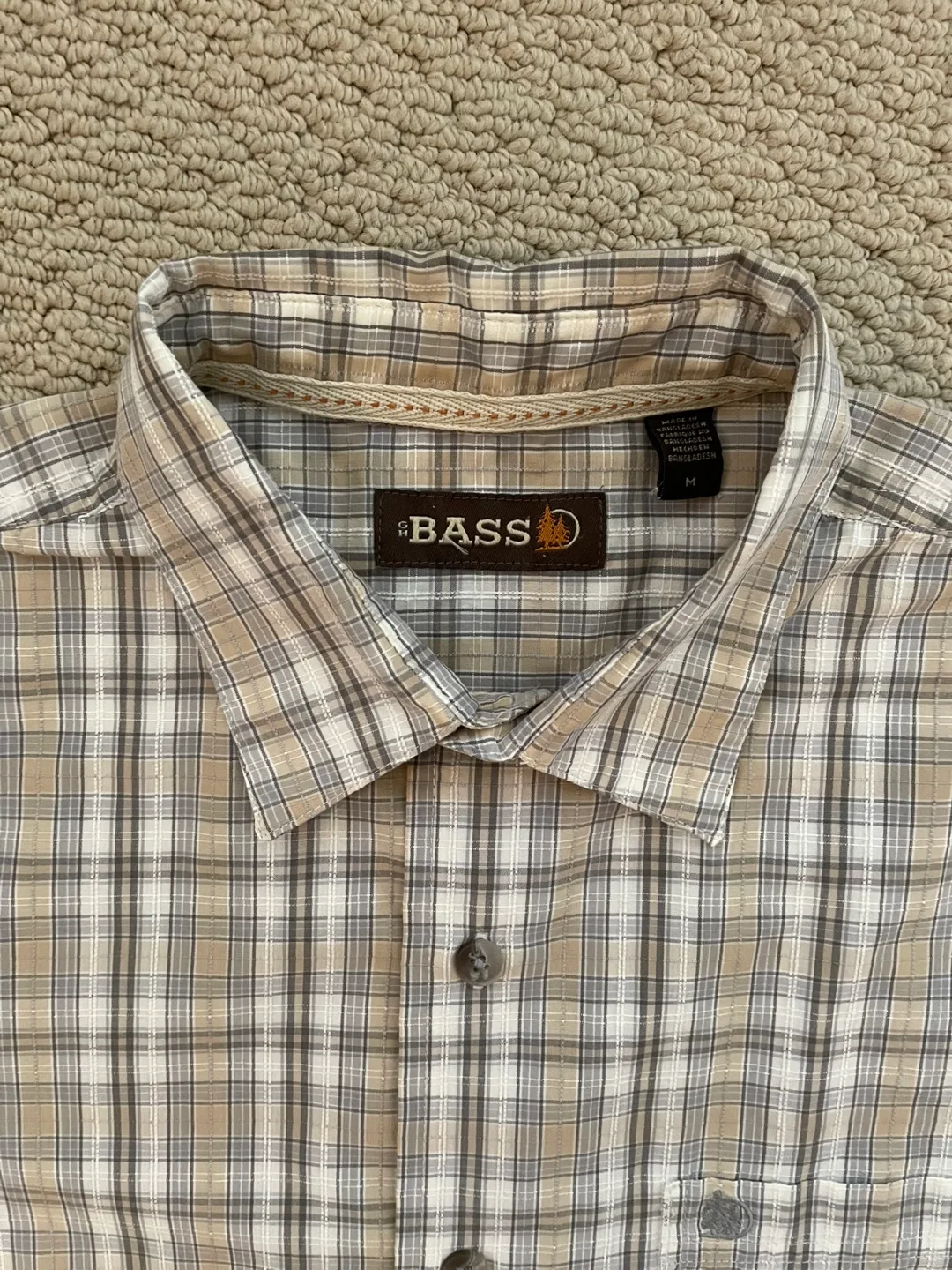 Men’s Dress Shirt - Sz Medium image indicator(2)