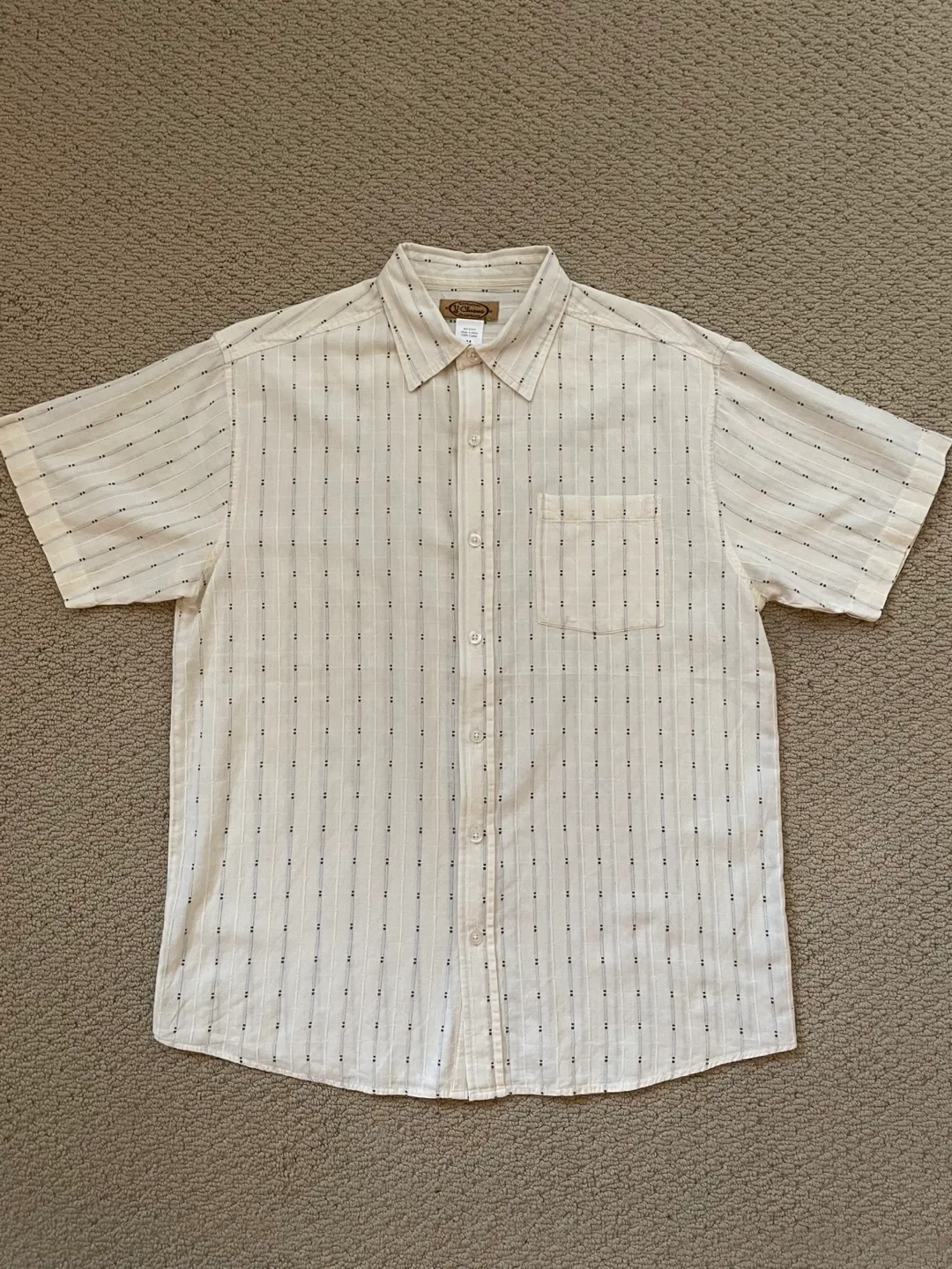 Men’s Dress Shirt - Sz Medium thumbnail