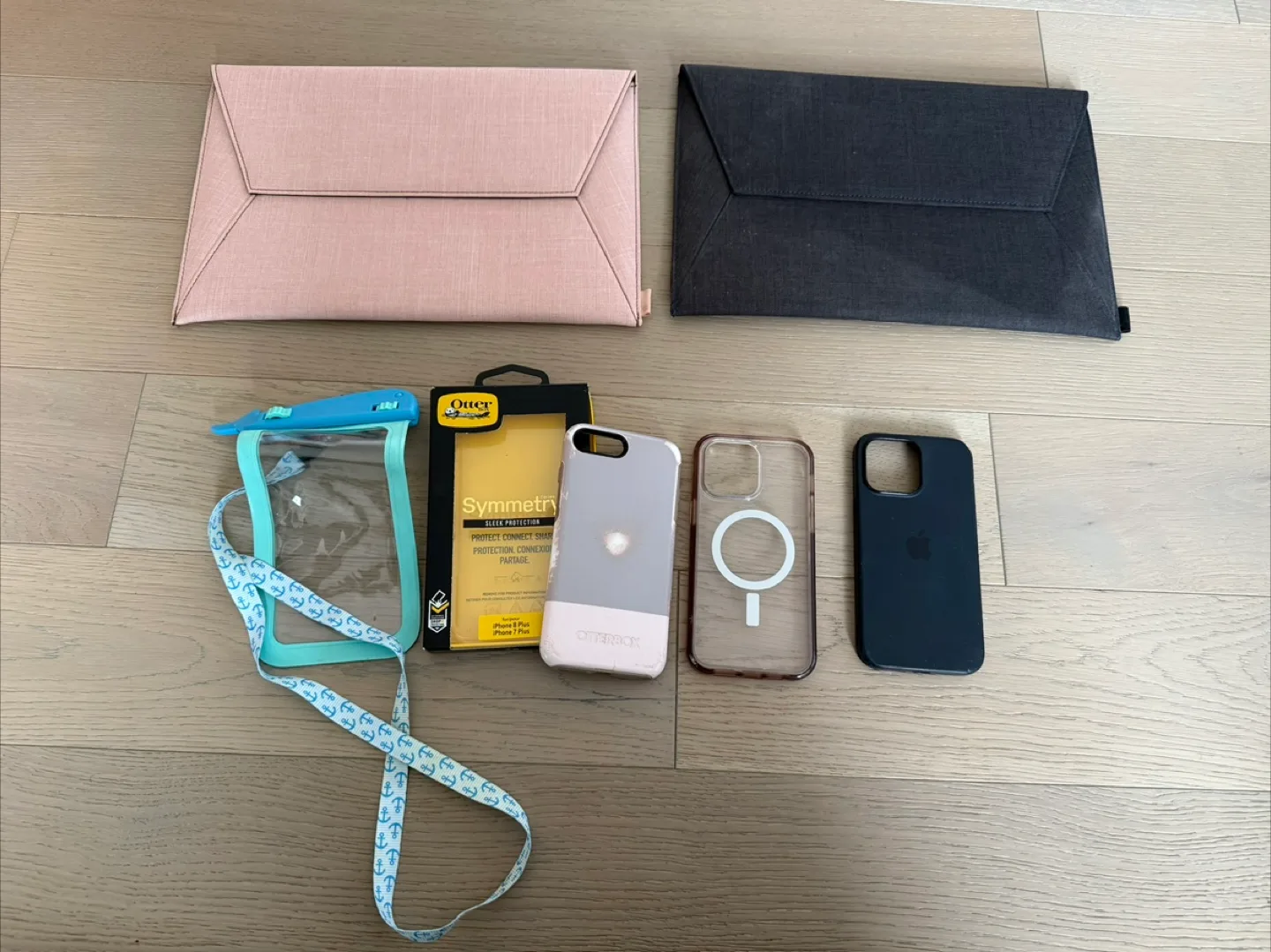 Cell phone cases & tablet or laptop cases $25 for all thumbnail