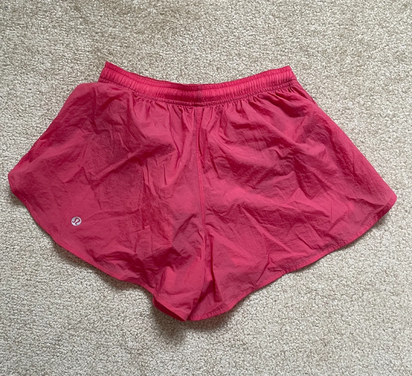 NEW Lululemon shorts image indicator(2)