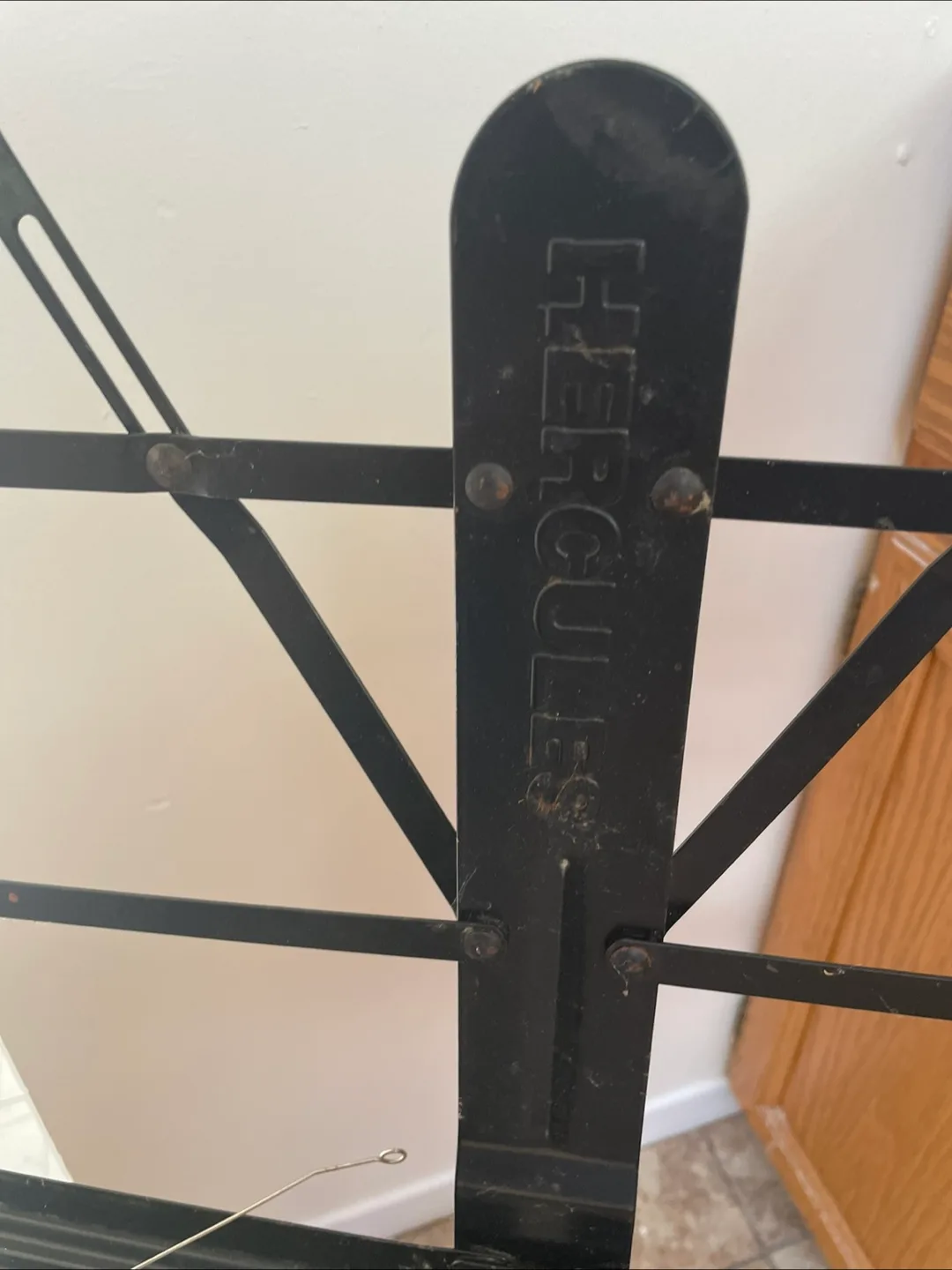 Hercules Music Stand image indicator(3)