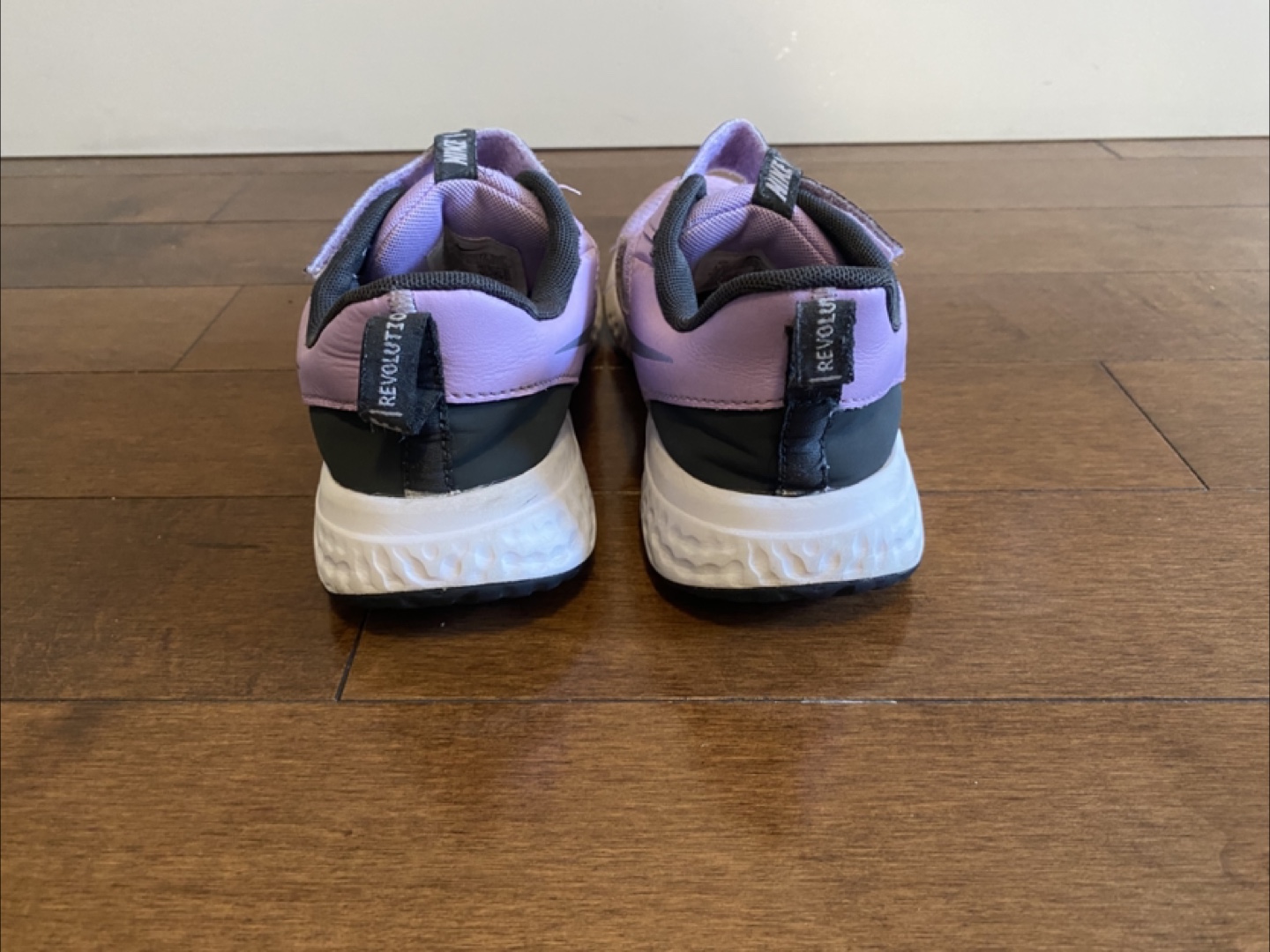 1.5Y Nike Revolution Lilac Shoes - photo 3