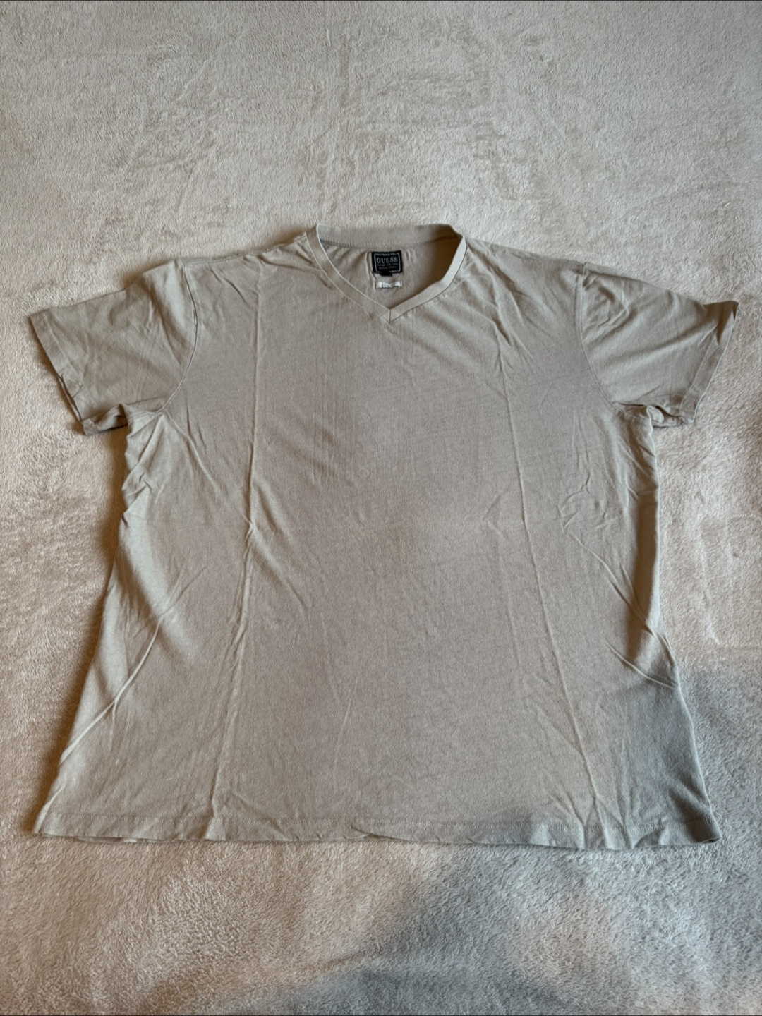 Guess V-Neck Shirt - photo 2