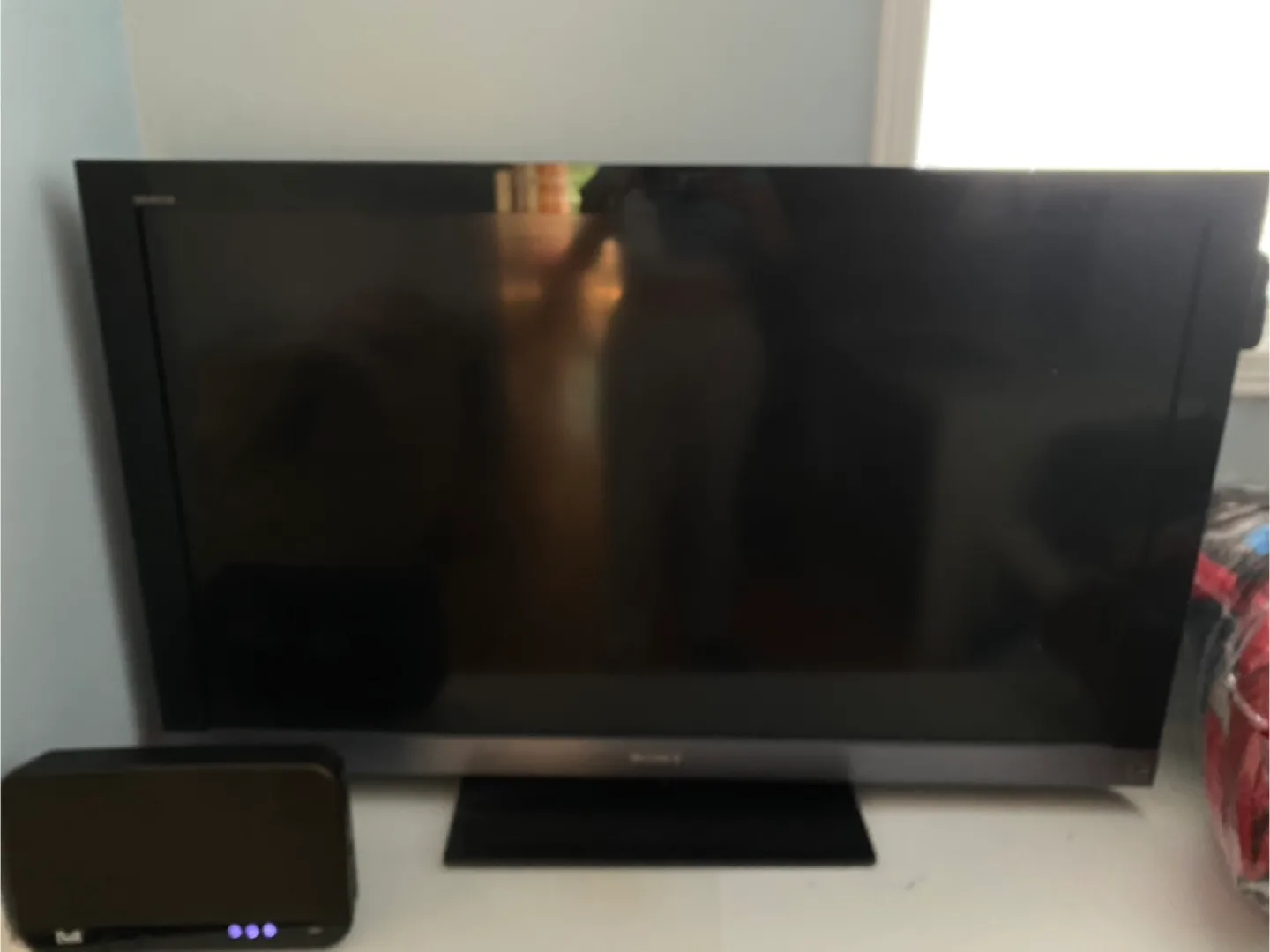 Sony KDL-46EX500 46" LCD Digital Colour TV thumbnail