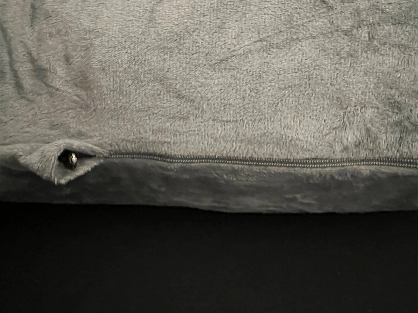 Grey U-Shaped Pregnancy Pillow image indicator(2)