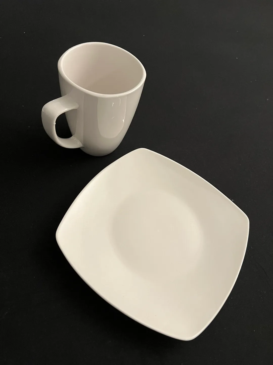 16 pc Dinner Set - White image indicator(5)