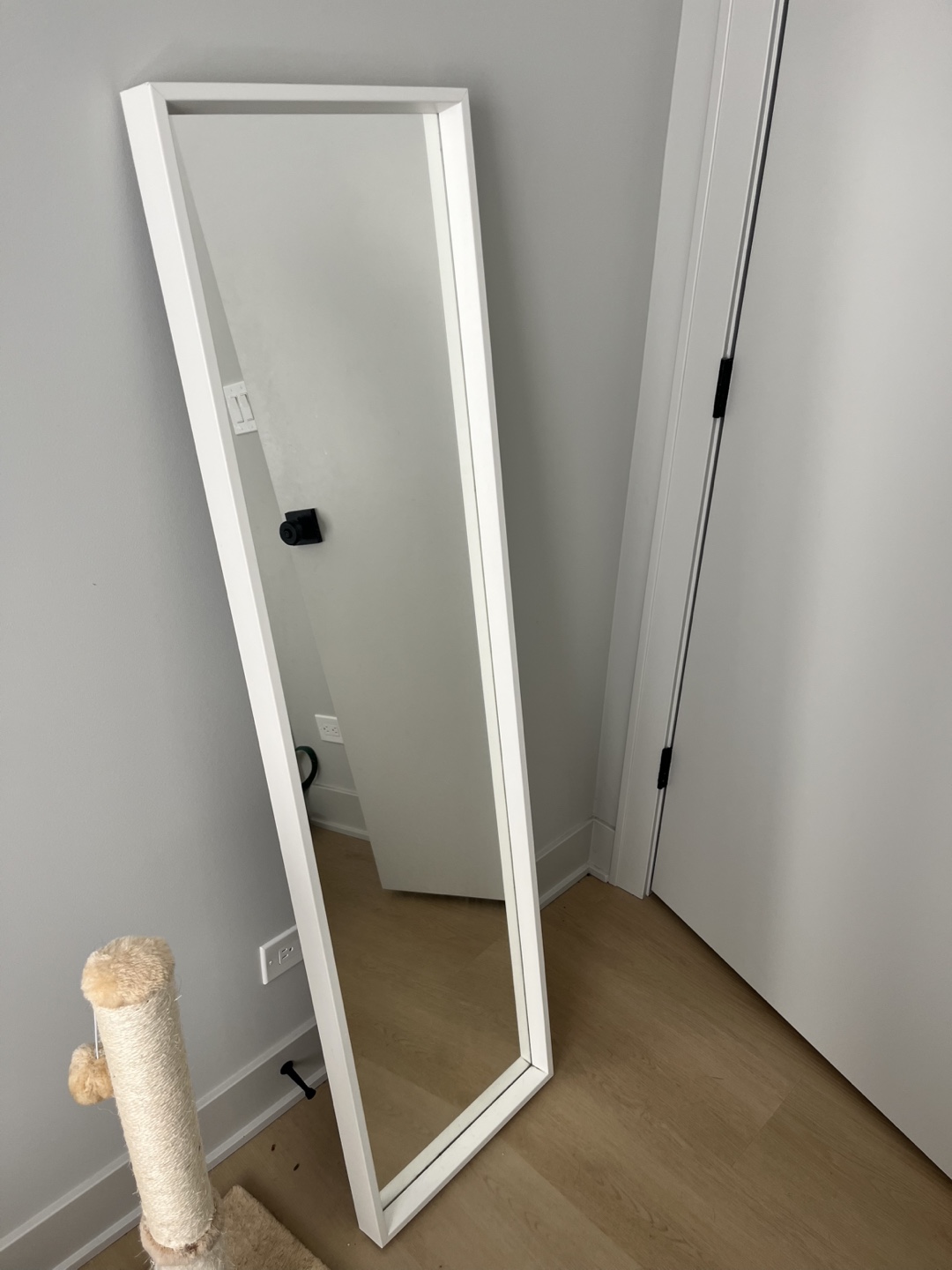 White Framed Full Length Mirror - photo 2