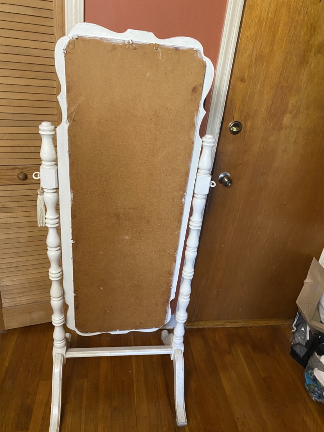 White Cheval Mirror - photo 2
