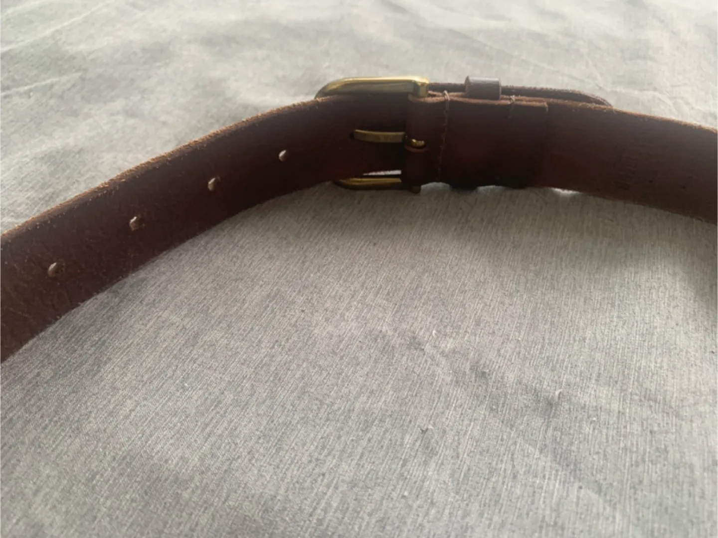 BNWOT Hollister Brown Leather Belt with brass buckle image indicator(5)