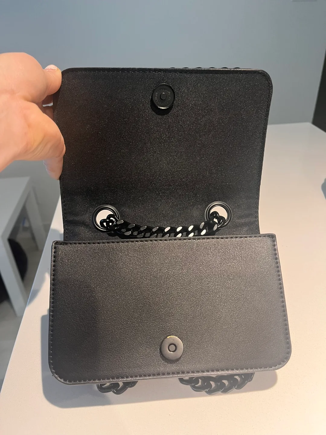 ALDO Black Crossbody Bag image indicator(6)