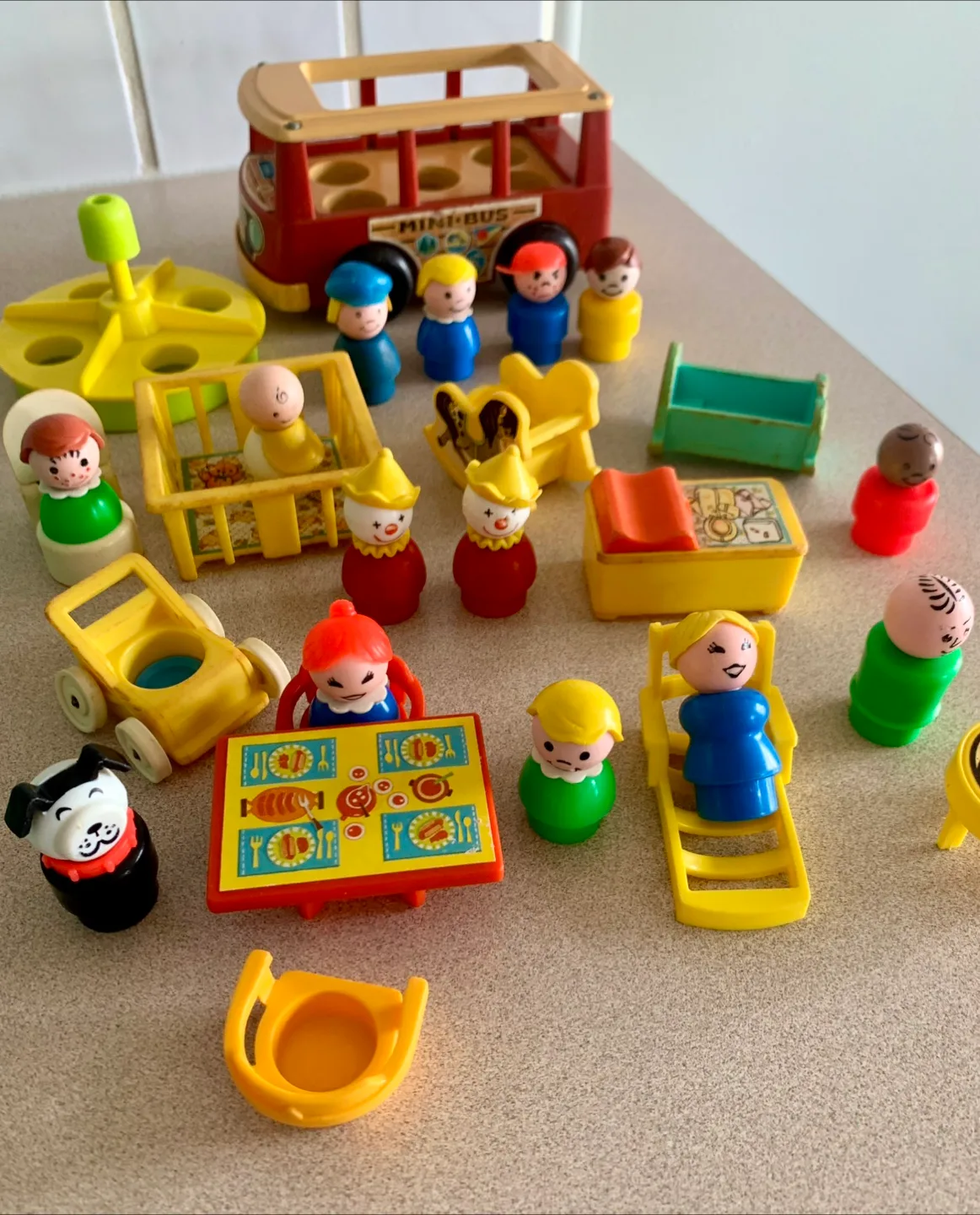 Fisher-Price Little People Vintage Set thumbnail
