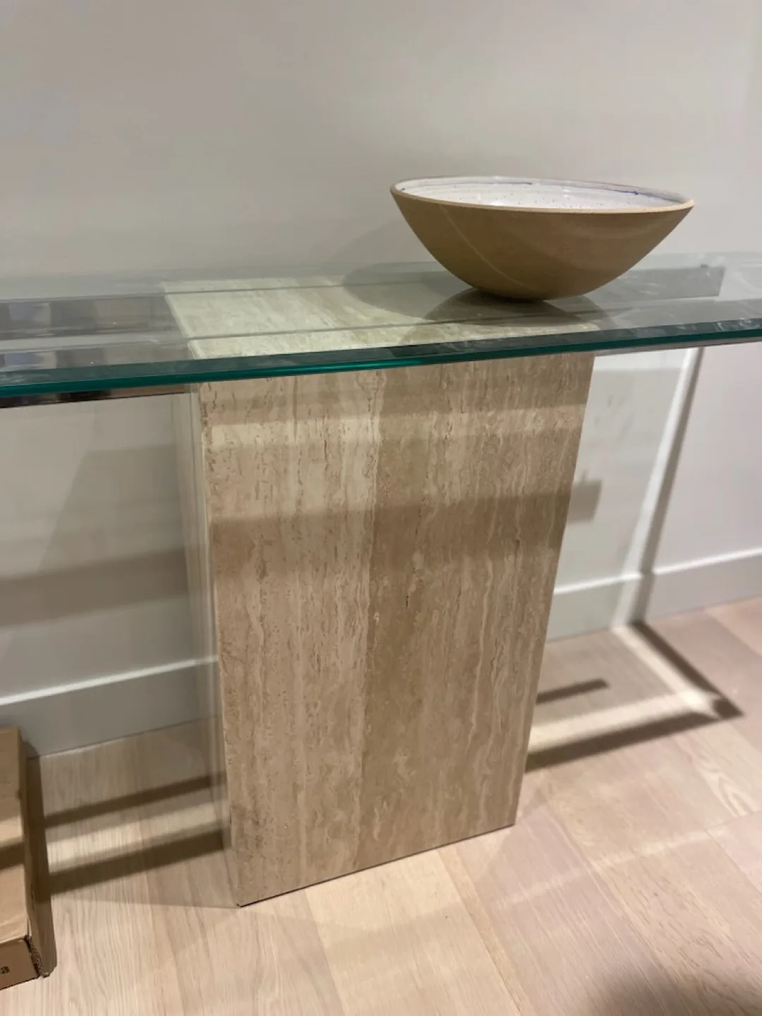 Marble and glass display unit console table image indicator(2)