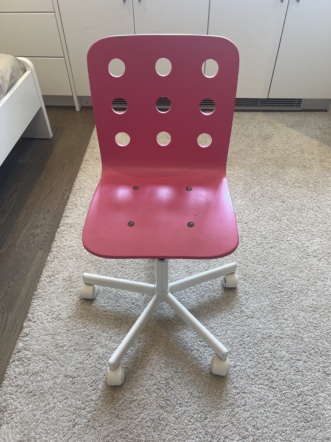 Pink Swivel Desk Chair