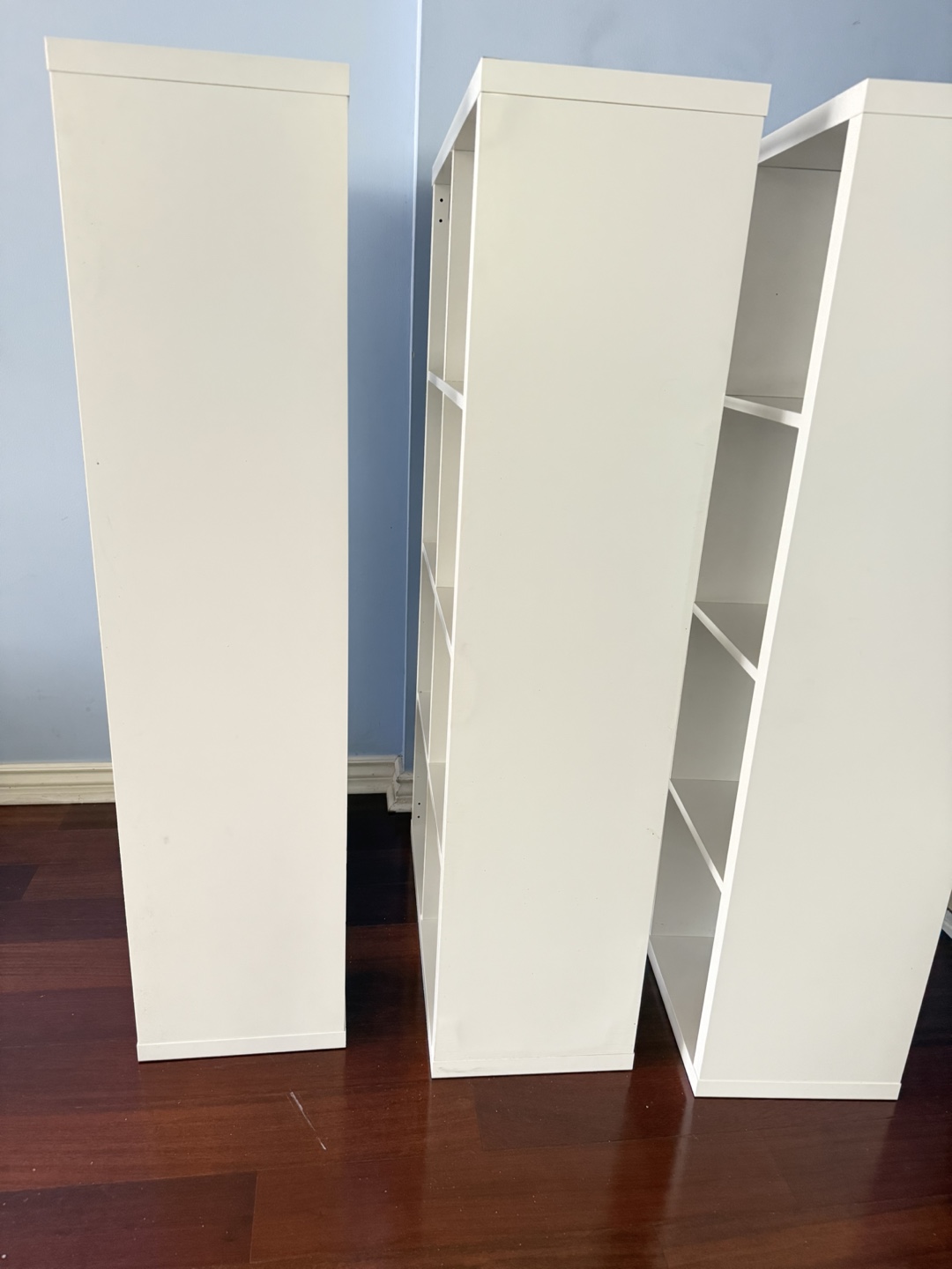 White Shelf Unit - photo 3
