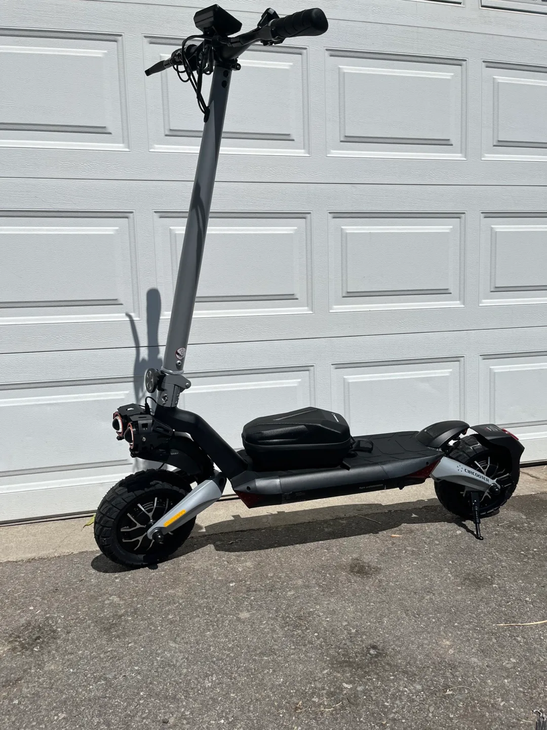 BRAND NEW Circooter Raptor Pro Electric Scooter thumbnail