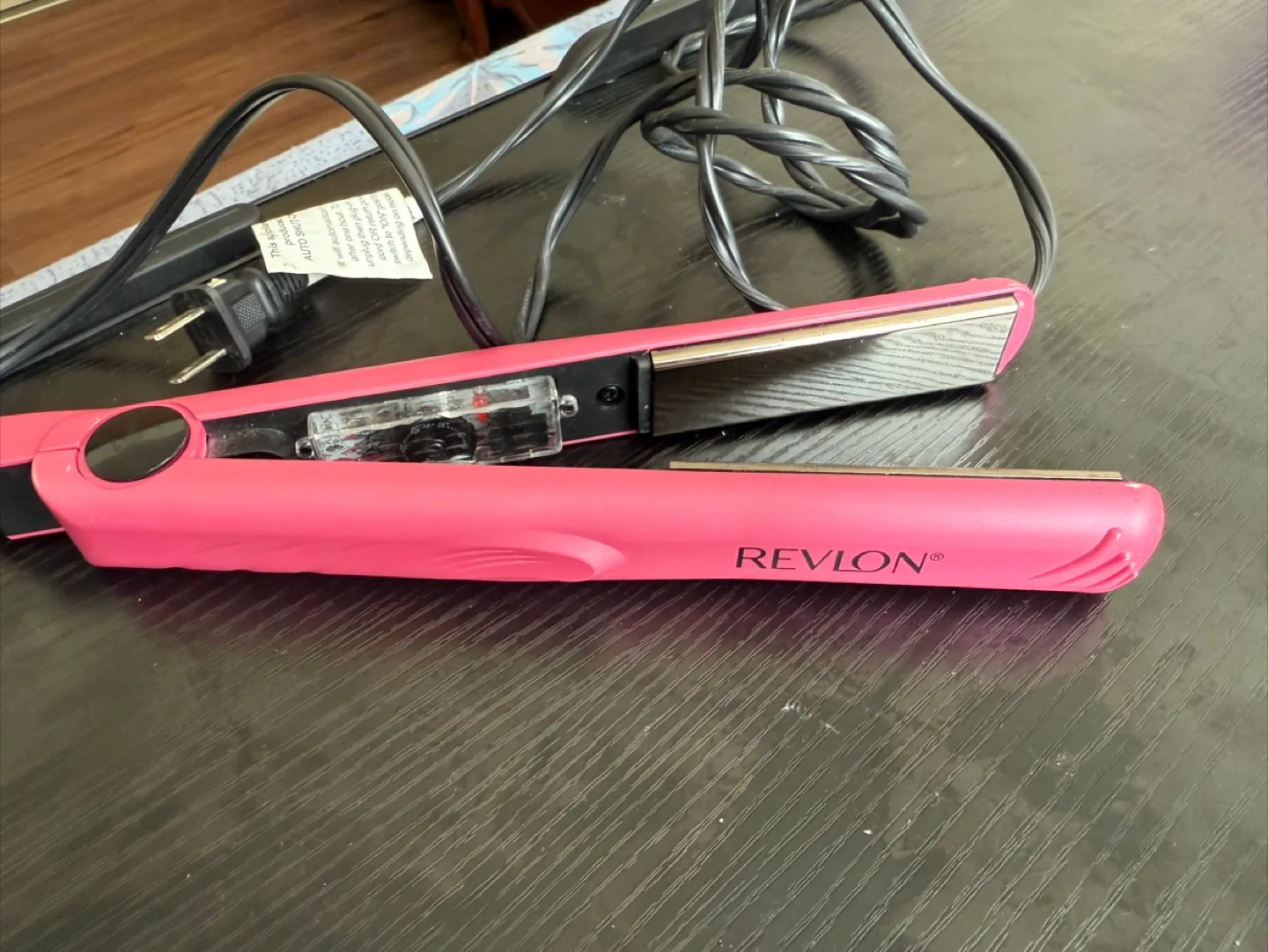 REVLON Hair Straightener thumbnail