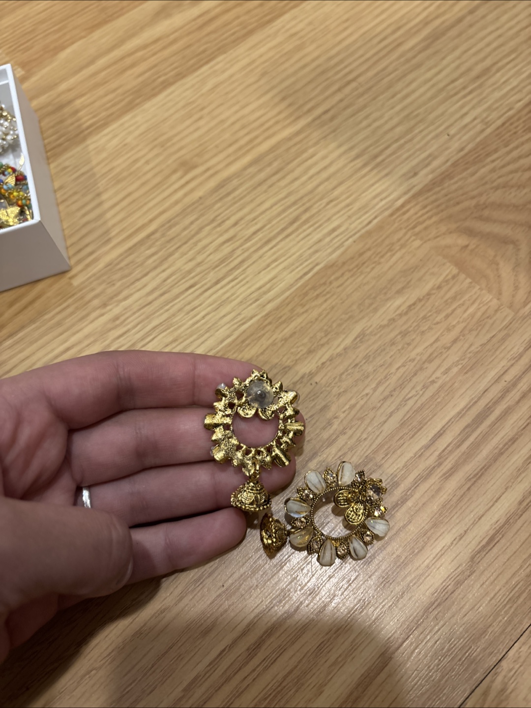 Floral Design Earrings - photo 2