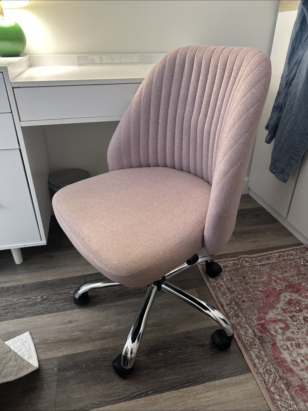 Cute Pink Desk Chair
