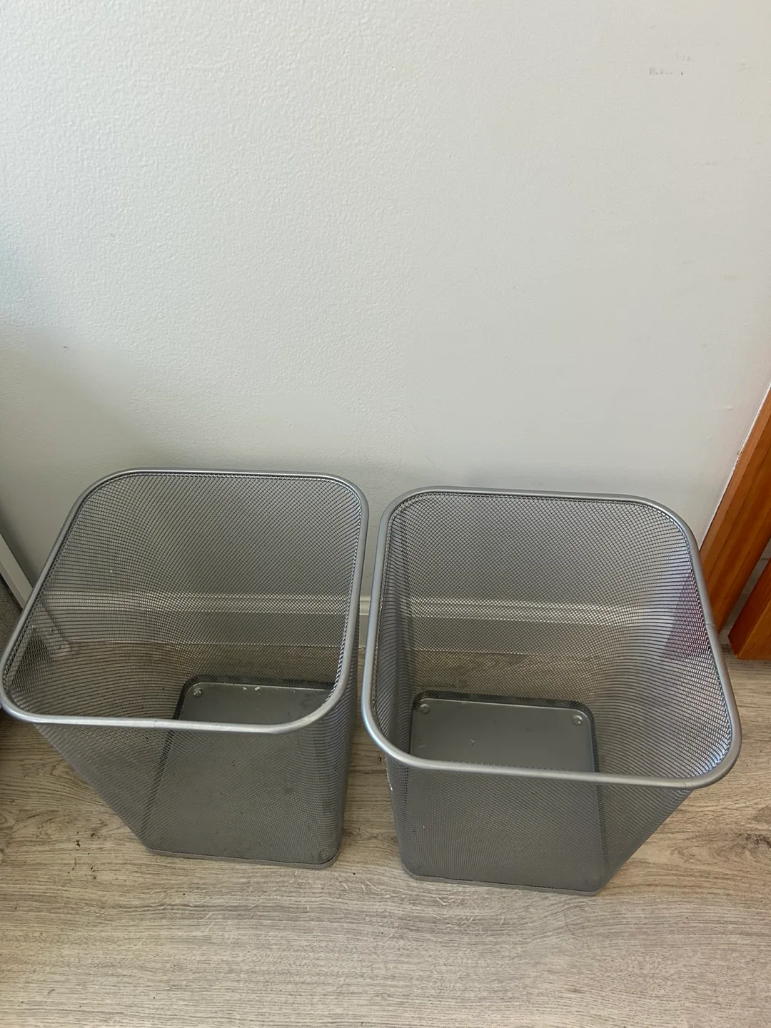 Silver Mesh Basket - Silver image indicator(2)