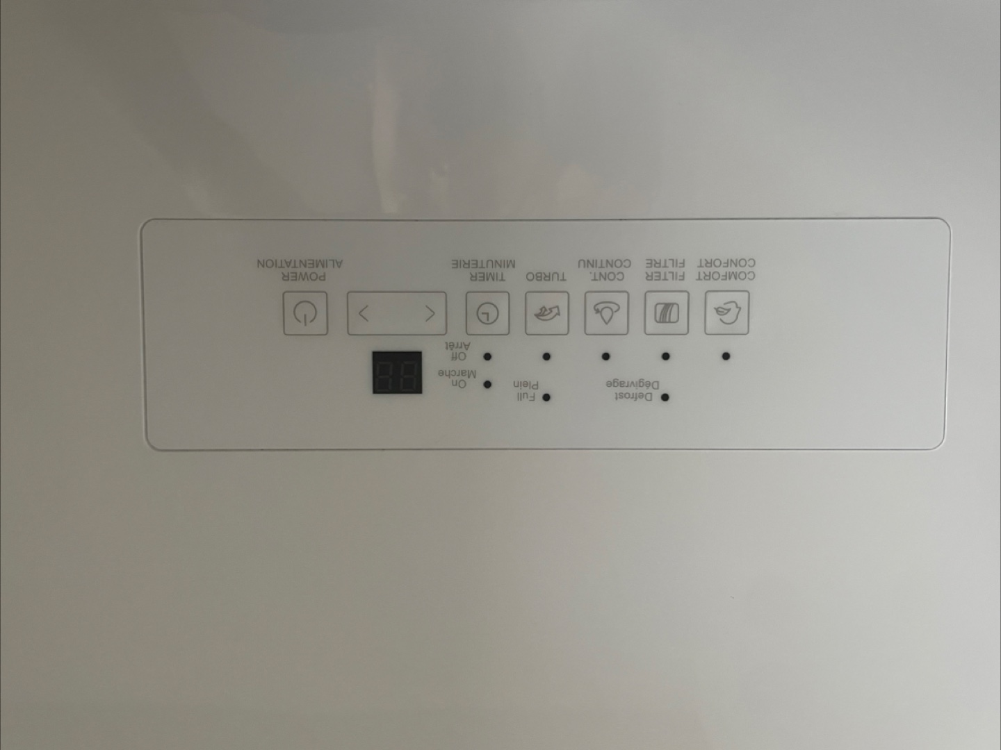 Midea Dehumidifier MAD22C3WMT - photo 4