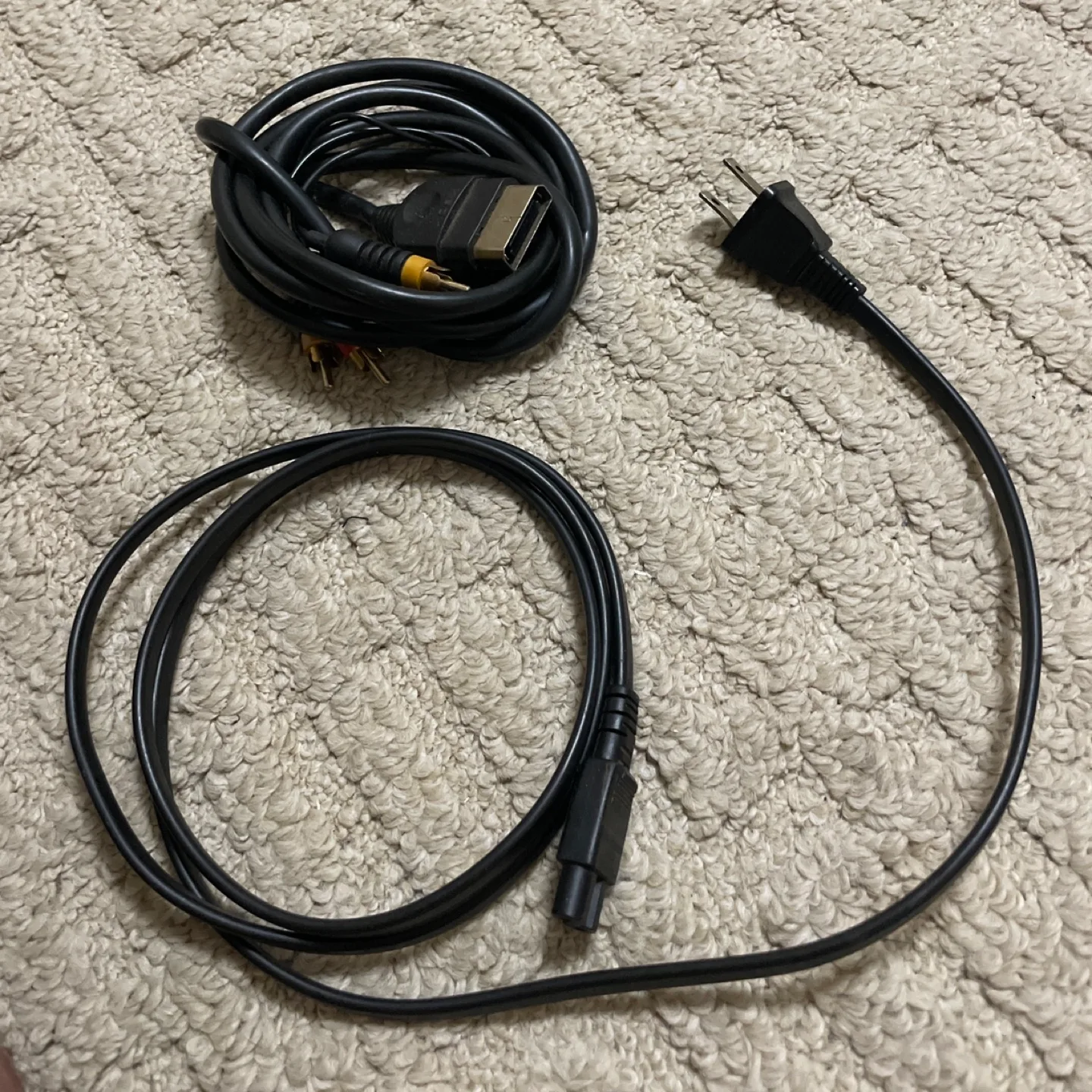 Xbox Original Controllers - 3 Pack and cables for console image indicator(2)