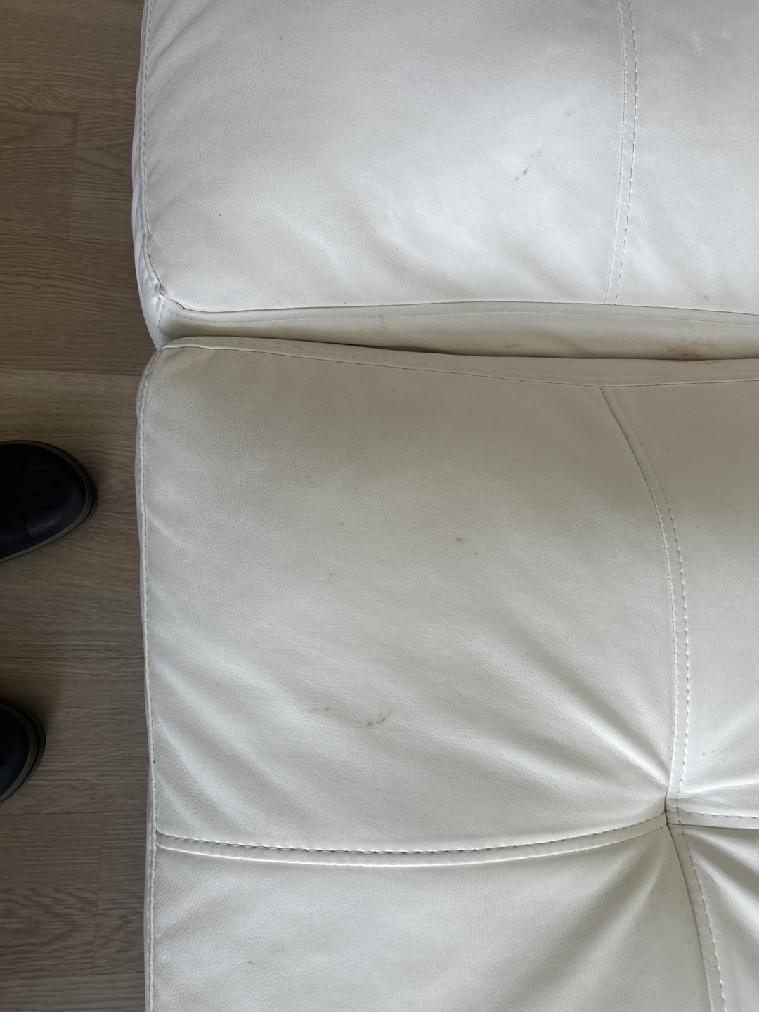 White Leather Sofa Bed - photo 2