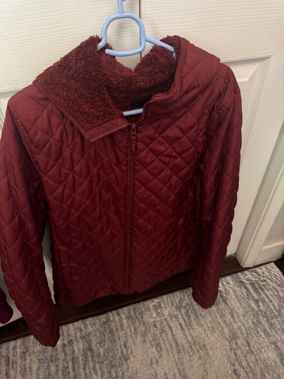 Ladies' Burgundy Zip-Up Hoodie - photo 3