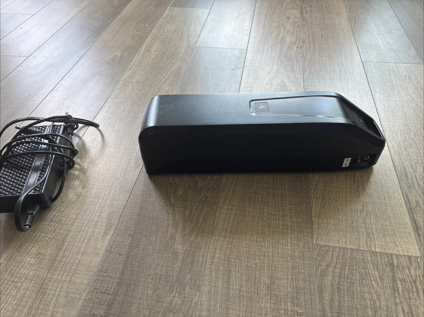 EB5 lithium ion Battery Pack image indicator(3)