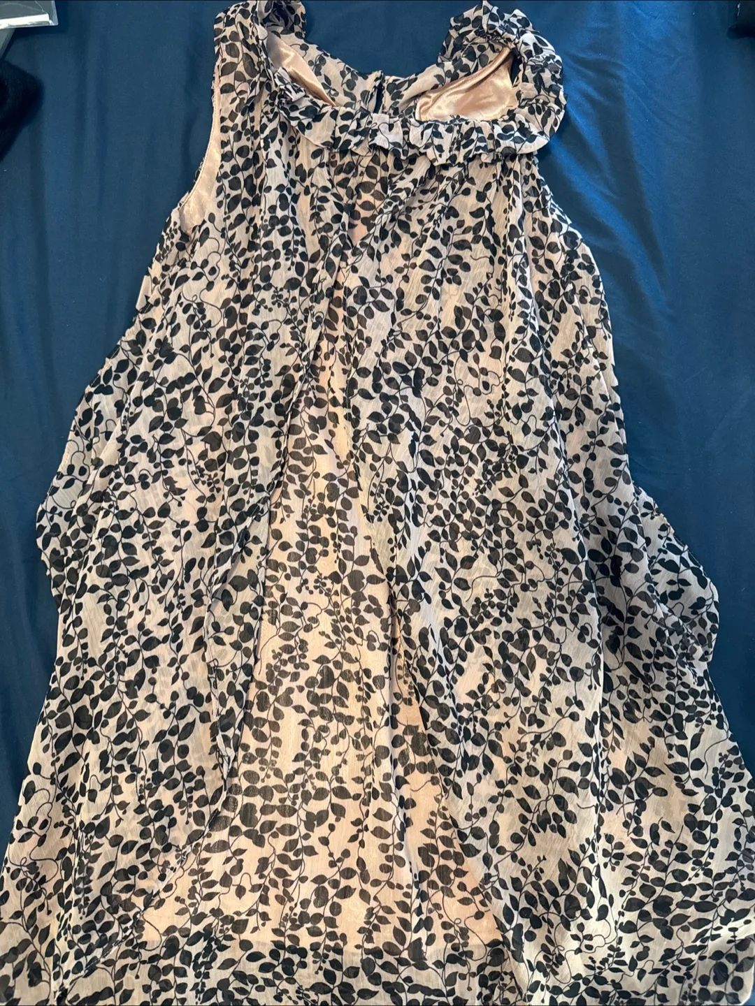 Patterned Sleeveless dress thumbnail