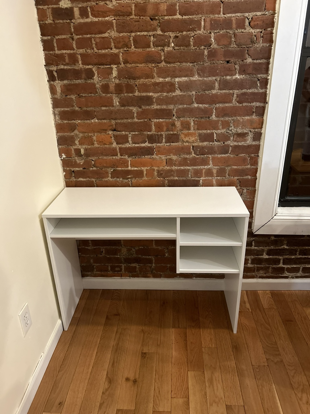 Target Desk
