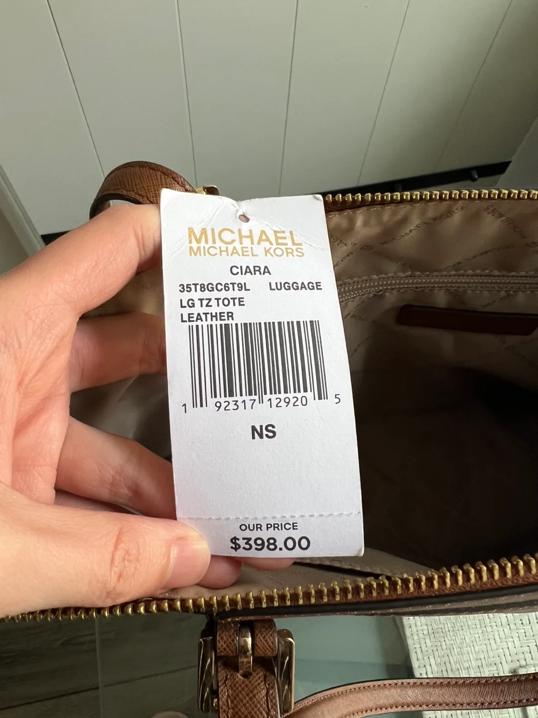 Michael Kors Ciara Tote Luggage Large Zip image indicator(5)