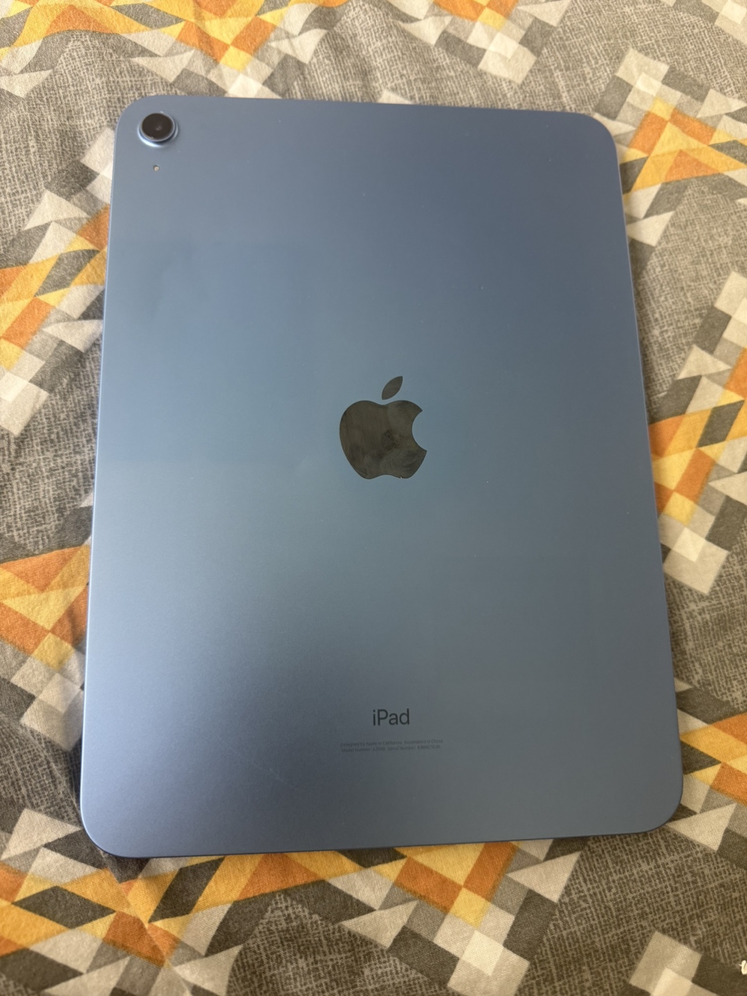 Apple iPad 10th Gen Blue - Like New! - photo 2