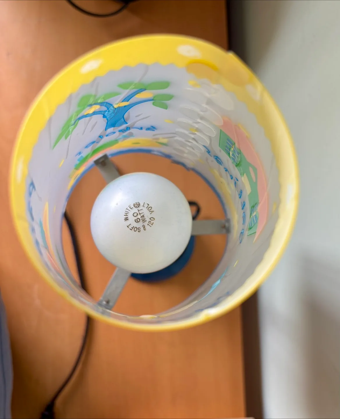 Kids' Blue Table Lamp with Horse Design image indicator(3)