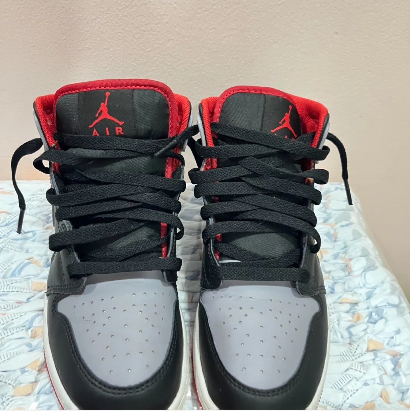Air Jordan 1 Mid Toddler Sneakers - Black/Gray/Red image indicator(2)