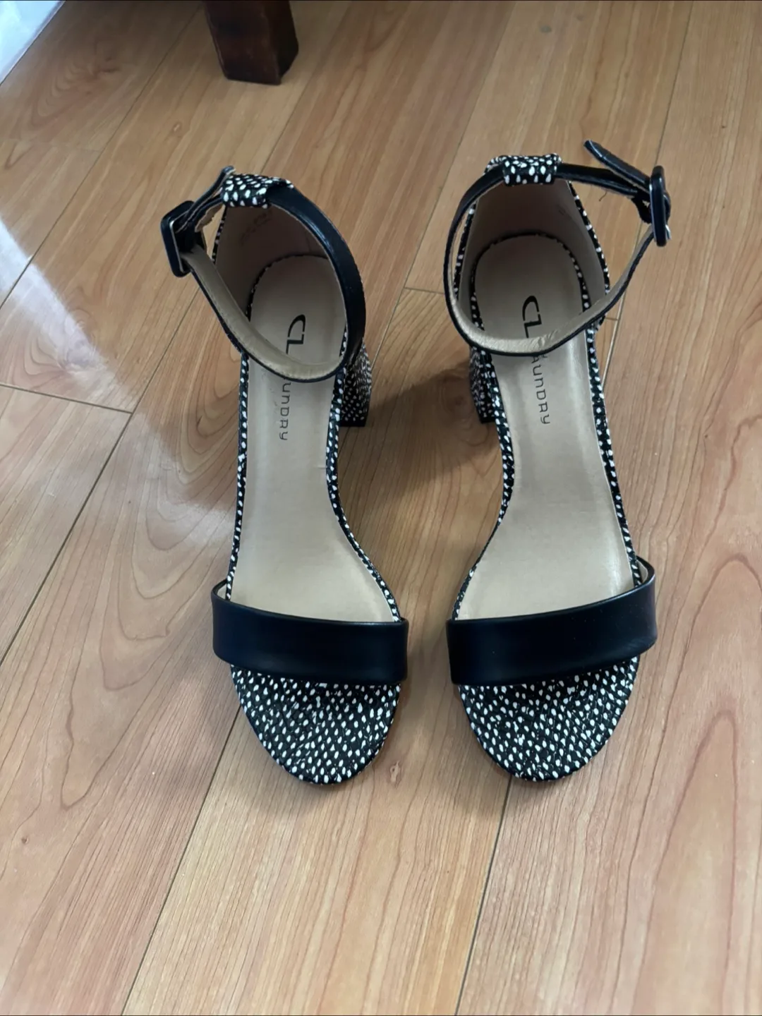 CL by Laundry Black & White Heels - Size 8 thumbnail