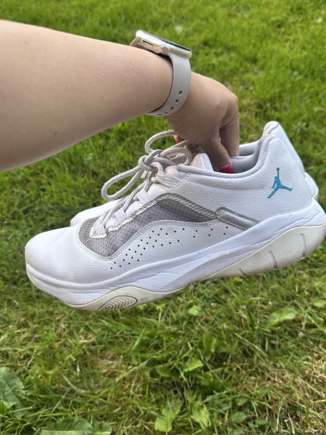 Nike Air Jordan White Sneakers