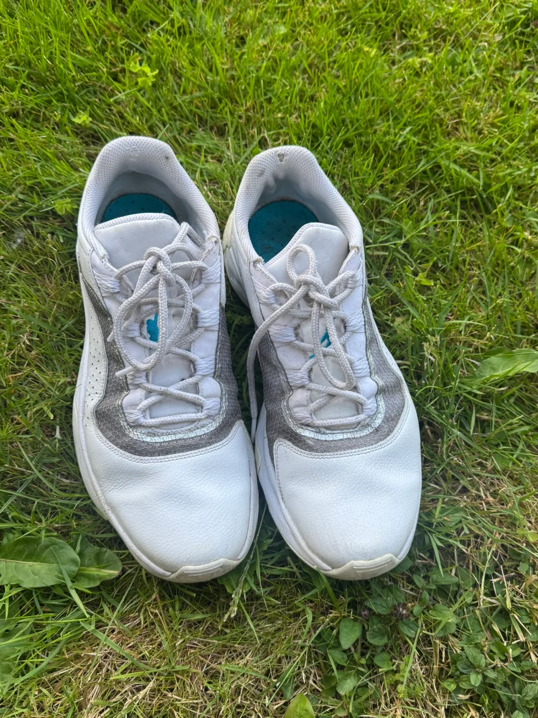 Nike Air Jordan White Sneakers image indicator(4)