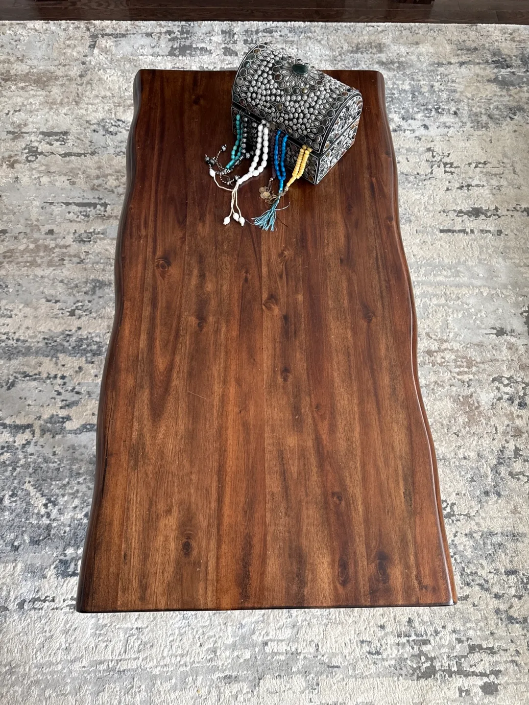 Live Edge Wood Coffee Table image indicator(2)