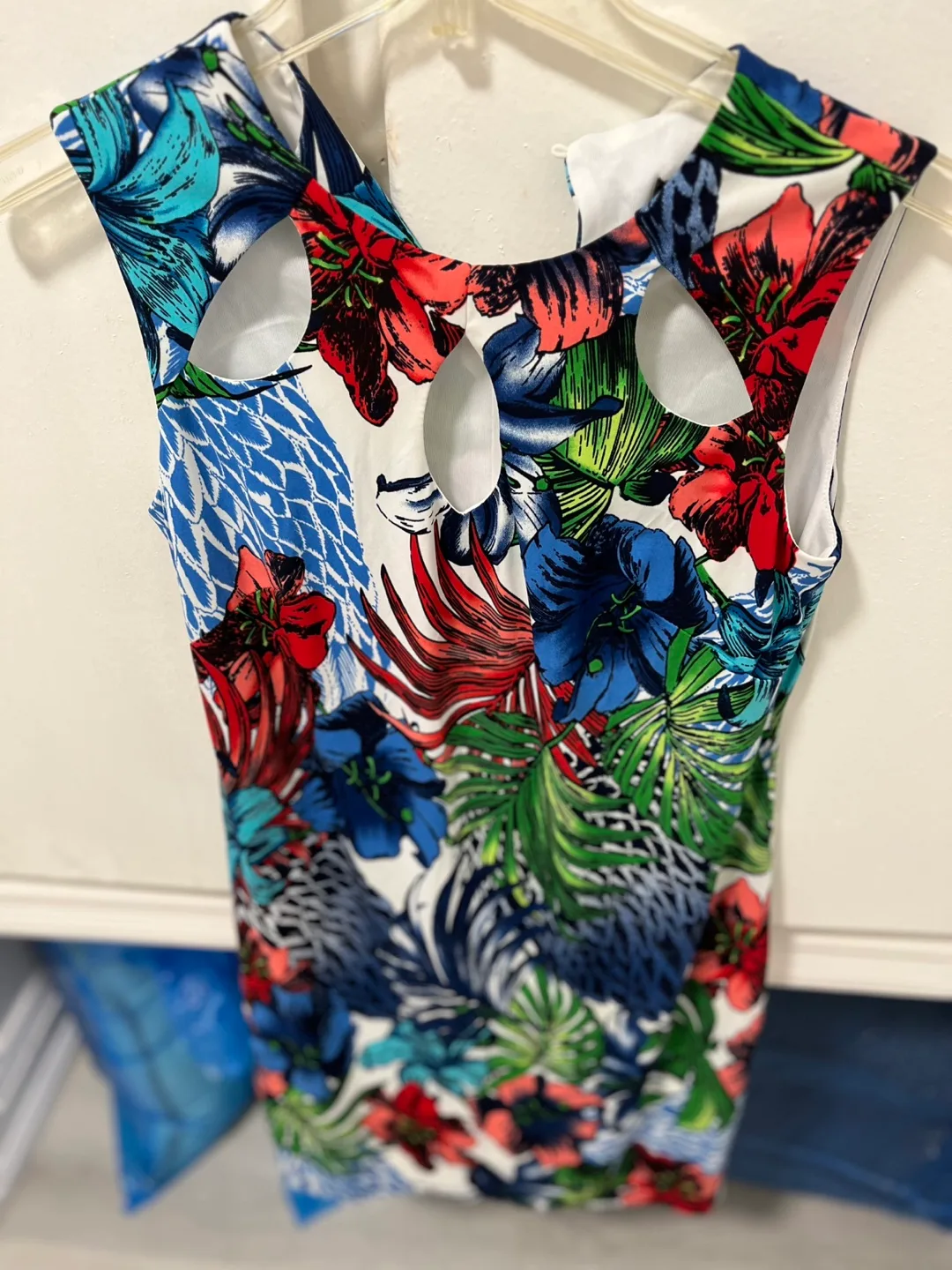 Floral Sleeveless Dress - Size Small image indicator(2)