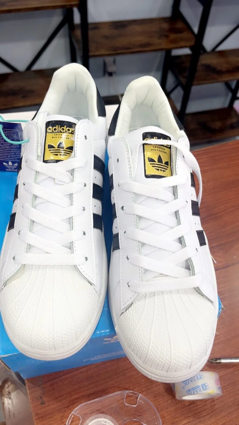 New Adidas Superstar White/Black Sneakers image indicator(2)