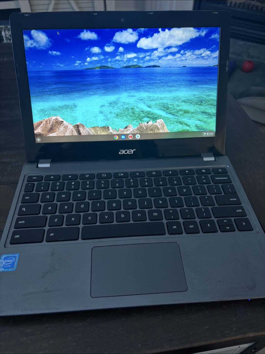 Acer Chromebook - Includes Charger