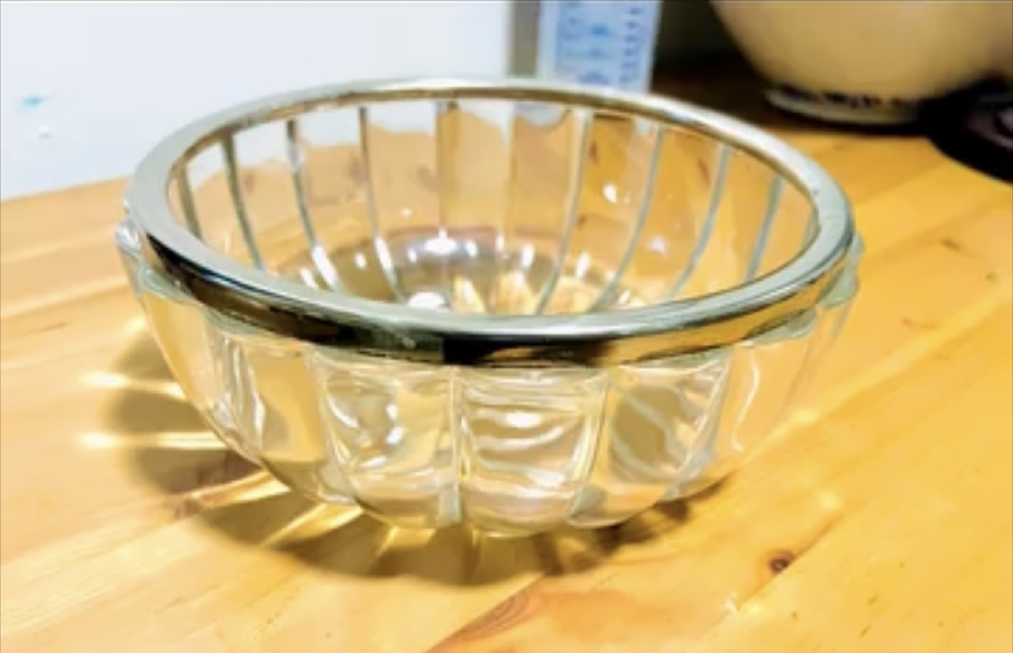 Glass Dessert Bowls with Silver Rim - photo 2