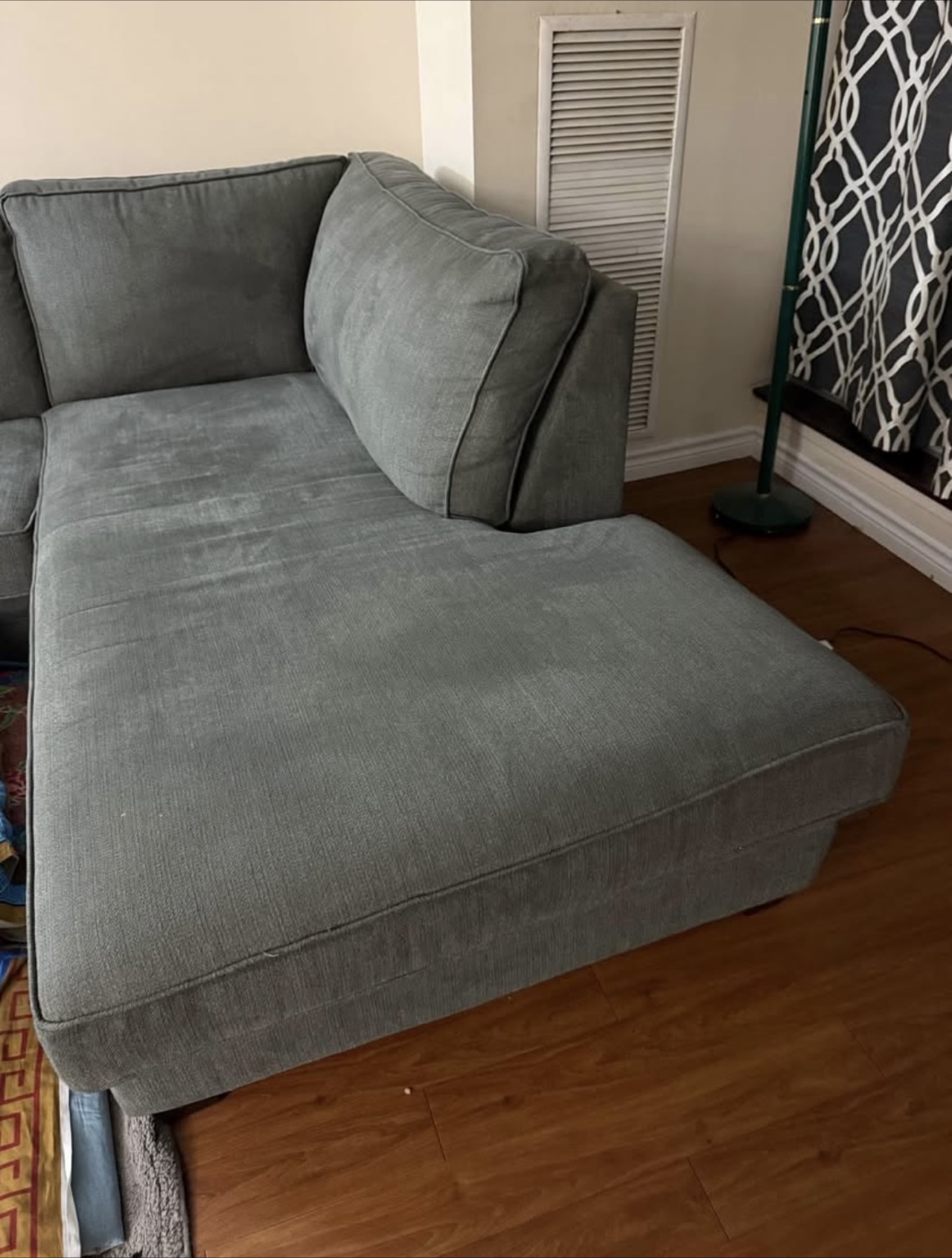 *CAN DELIVER *Beautiful L shape / sectional couch  $700 OBO - photo 3