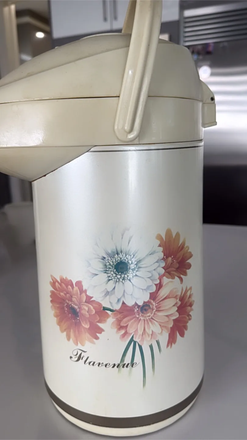 Marian Flavenue Thermal Carafe thumbnail